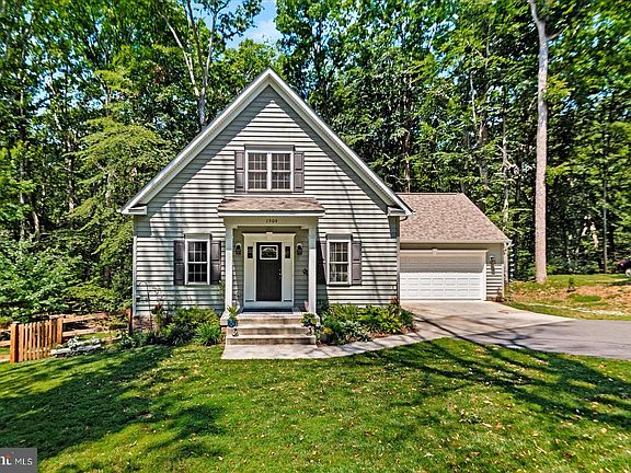 3rd image of 1504 Candlewood St
