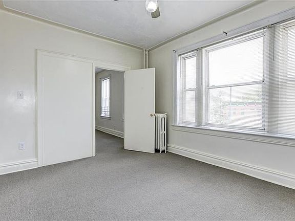 5th image of 3139 Kennedy Blvd #304