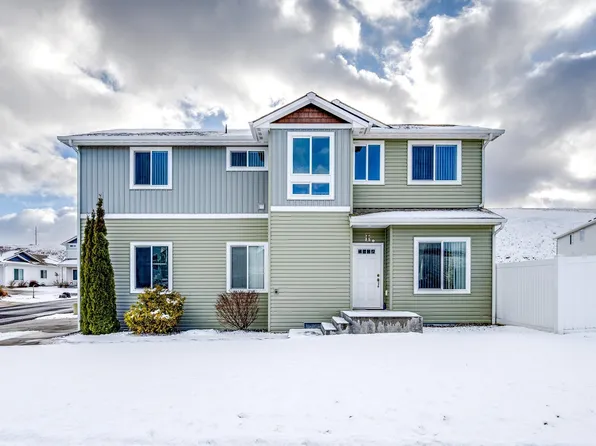 1427 SW Bunchgrass Ln, Pullman, WA 99163