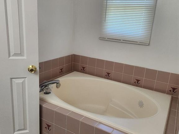 Mbath Garden Tub