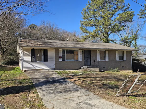 5173 Kingswood Cir, Atlanta, GA 30349