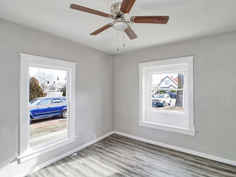 1144 Grand Ave — Photo 28