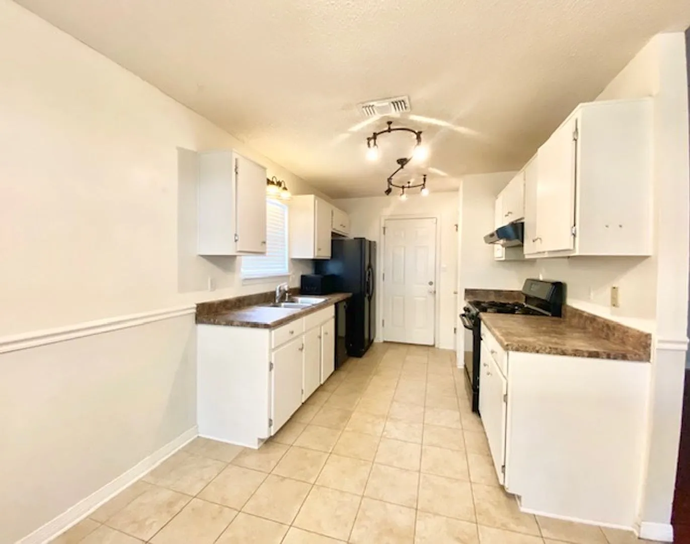 164 Wright Circle Niceville, FL 32578 — Photo 4