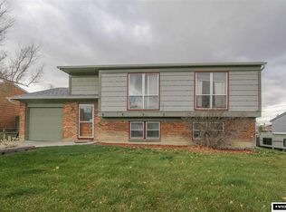 2122 Lennox Ave, Casper, WY 82601