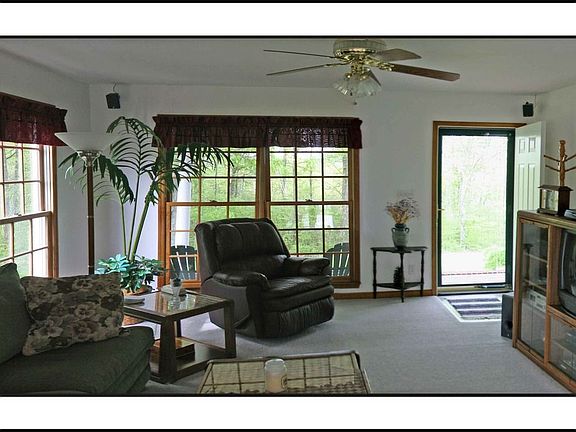 Great open floorplan with plenty of windows and natural light
