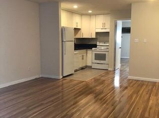 956 Azure St #2, Sunnyvale, CA 94087