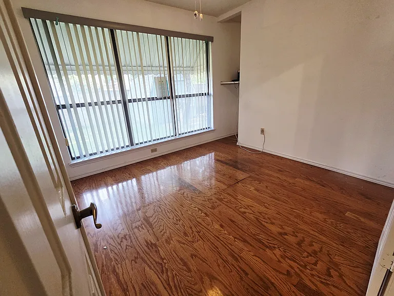 7408 Forest Strm — Photo 14