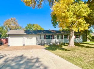 112 Case St, Yankton, SD 57078