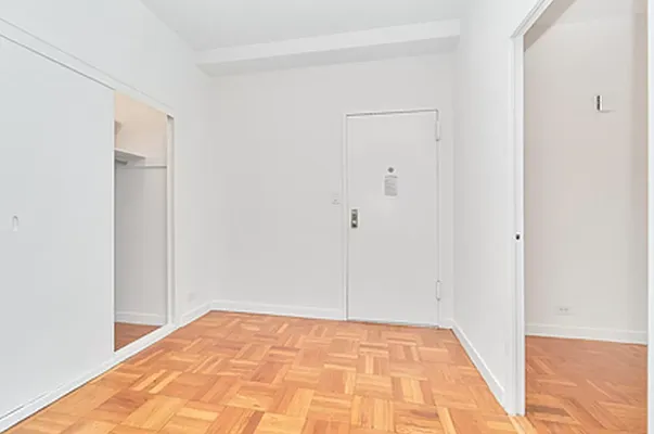 Rented by Living New York | media 16
