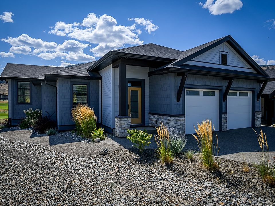 1st image of 260 Rue Cheval Cir #1