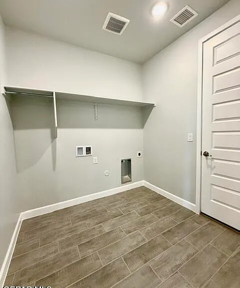 13972 Summer Valley Ave — Photo 7
