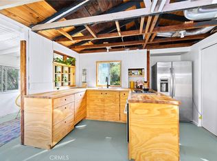 1061 Gaston Rd, Simi Valley, CA 93063