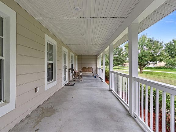 4th image of 8200 SW Barbara Dr