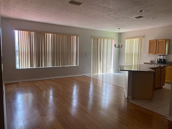 3rd image of 8209 Canary Canyon Way