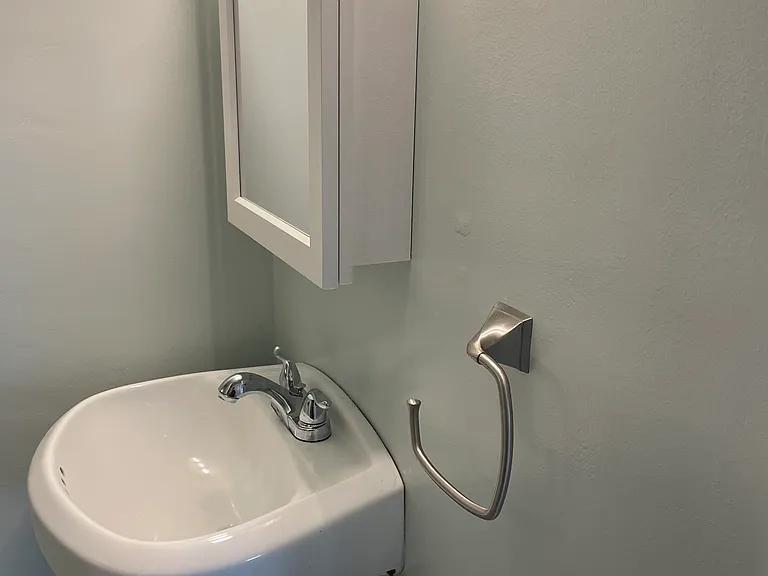 2110 Ashby Ave #5 — Photo 1