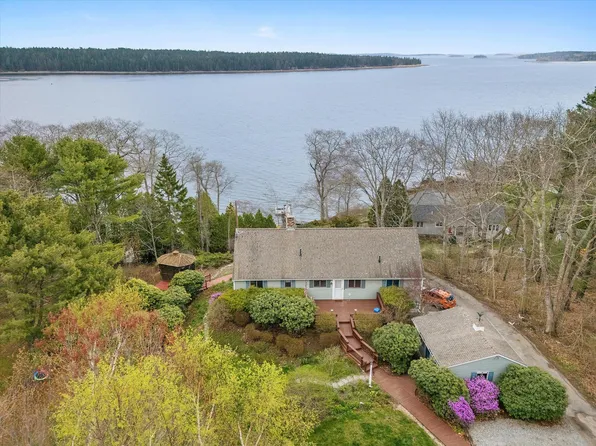 31 Hidden Lane, Bremen, ME 04551