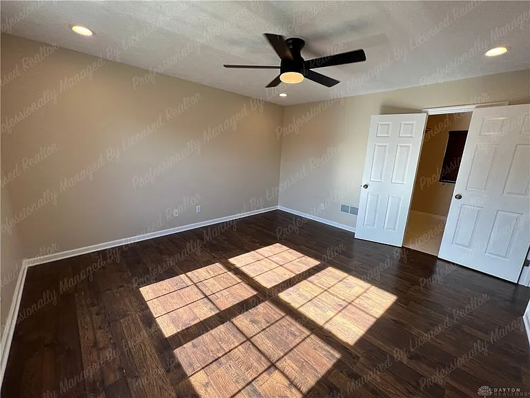 1131 Windsong Trl — Photo 29