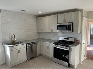 26 Wabash Ave, Worcester, MA 01604