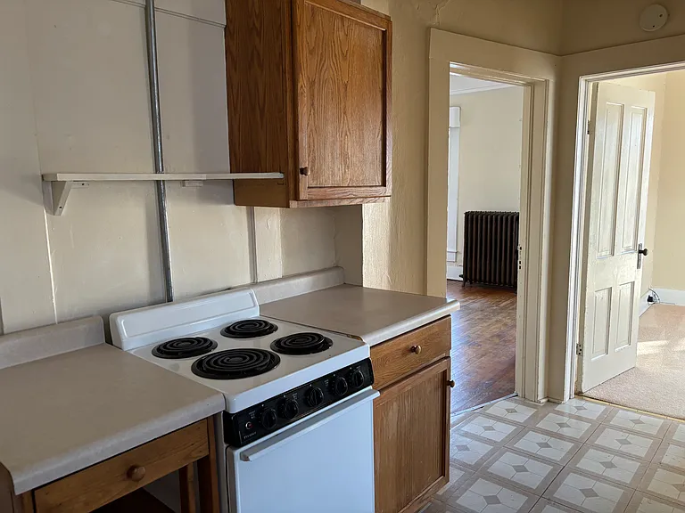 1001 Main St #3 — Photo 6