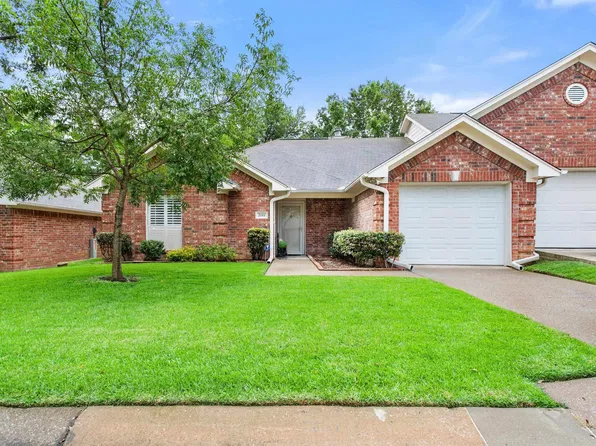 5401 Hollytree Dr APT 2001, Tyler, TX 75703