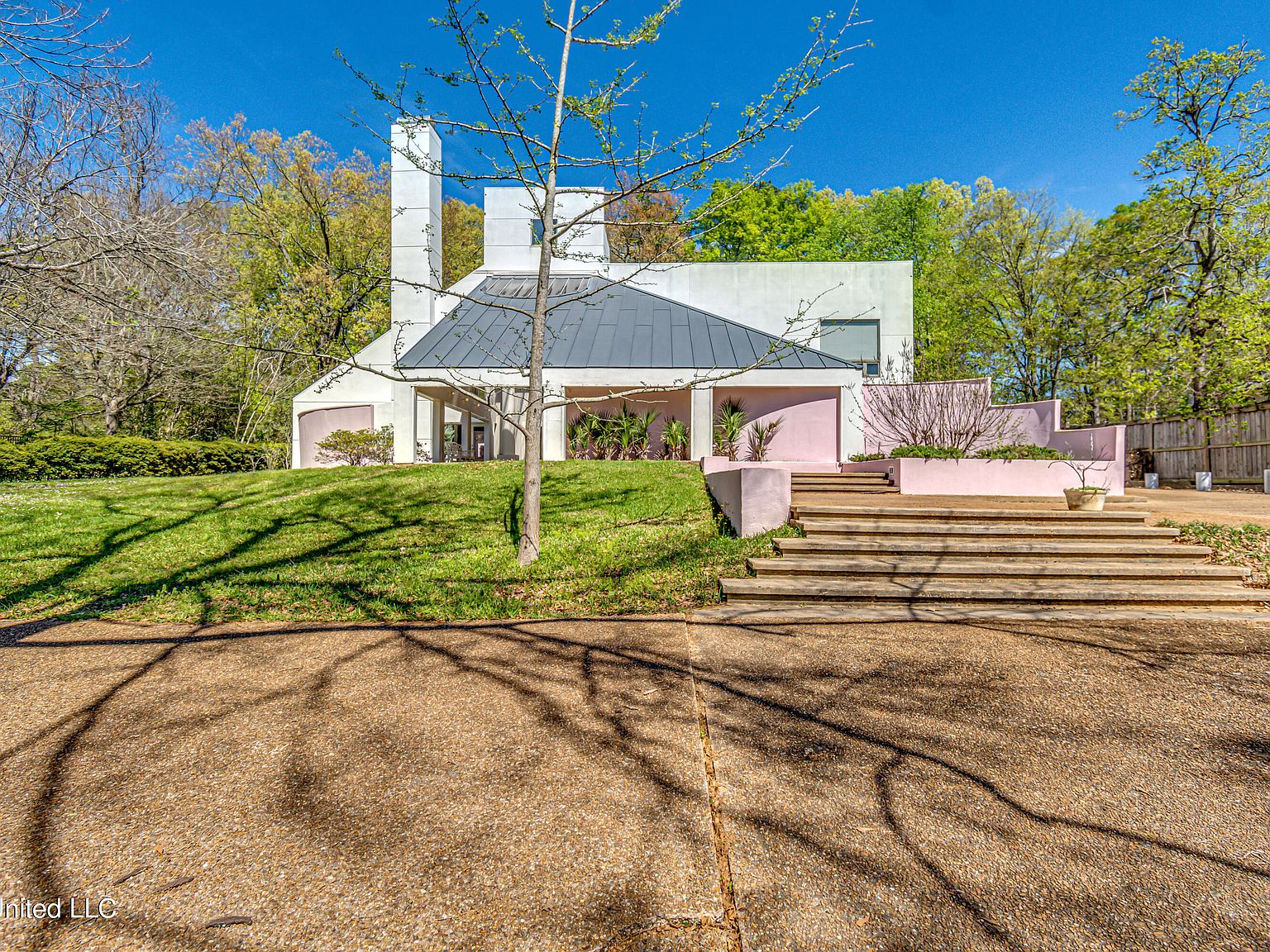 2426 Eastover Dr, Jackson, MS 39211 Zillow