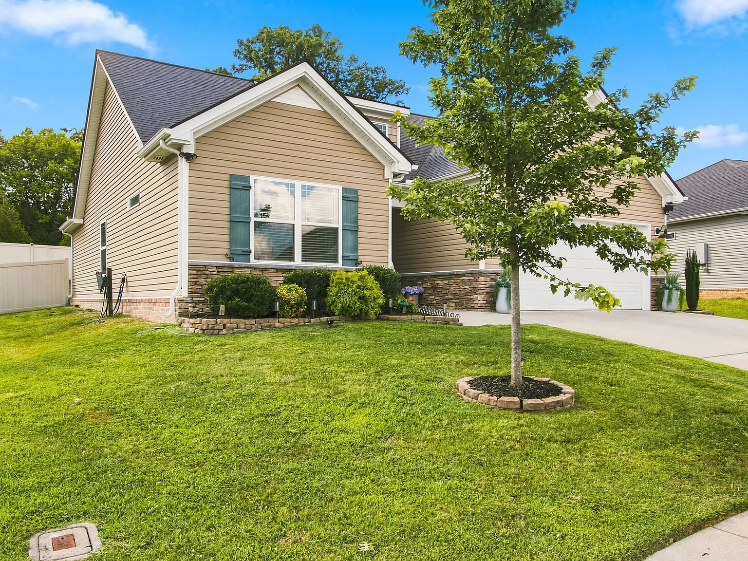 345 Turney Lane - 1 — Photo 3