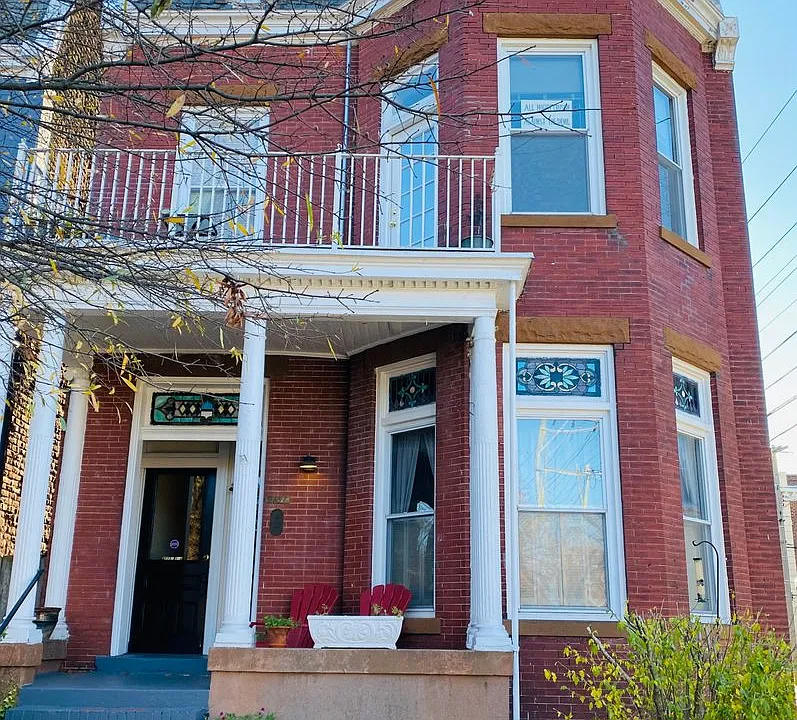 2525 Park Avenue