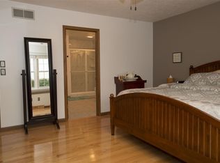 12229 Covered Wagon Ct, Granger, IN