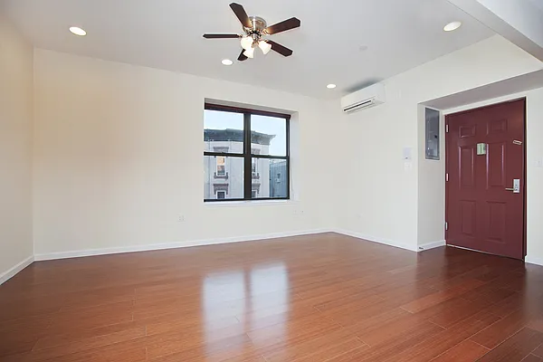 Rented by Pleasant Properties Real Estate LLC | media 8