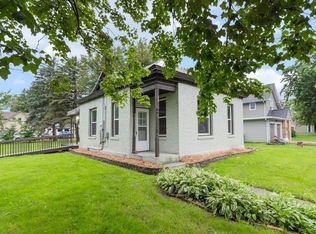 23 Oak St N, Lester Prairie, MN 55354