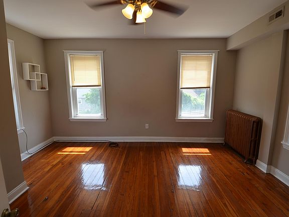 2nd image of 3544 Sunnyside Ave APT 2
