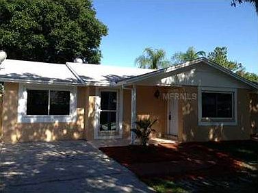 1st image of 8271 Greenleaf Cir