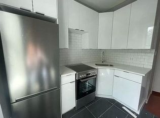 141 Tompkins Ave, Brooklyn, NY 11206