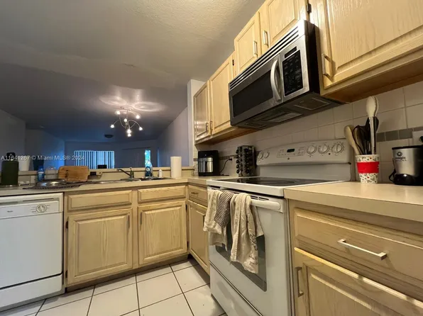 1725 Palm Cove Blvd #2108, Delray Beach, FL 33445