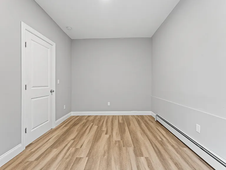 103 Washington Ave #4 — Photo 13