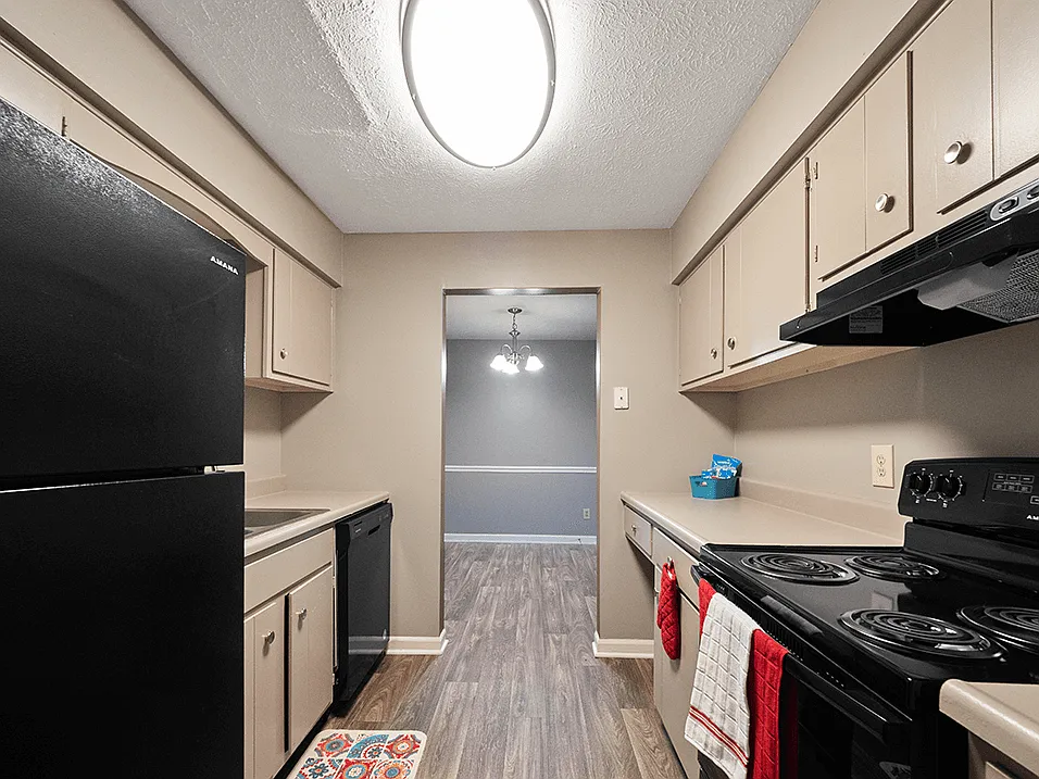 Olde Towne Village and Huntley Ridge Townhomes — Photo 2