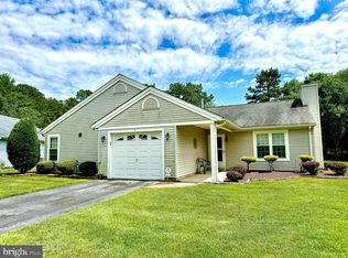7 Cork Pl, Forked River, NJ 08731