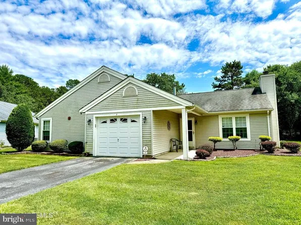 7 Cork Pl, Forked River, NJ 08731