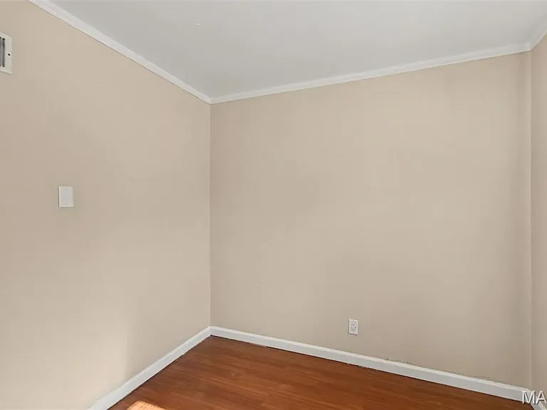 1223 Walker Ave — Photo 7