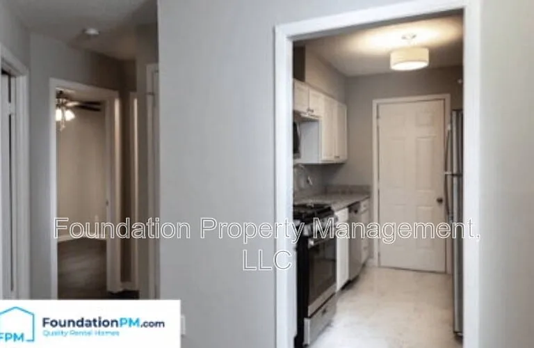 267 Greenlaw Ave #12 — Photo 6
