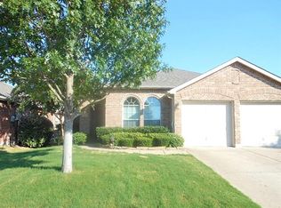 1025 Cottontail Dr, Forney, TX 75126