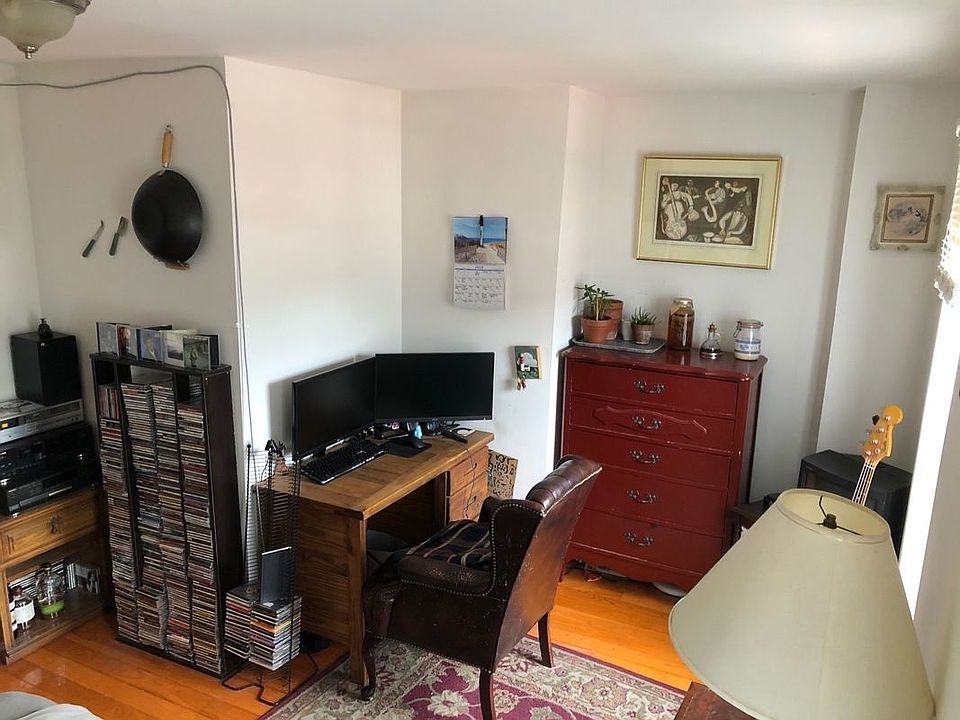 1st image of 74 Manhattan Ave APT 3R