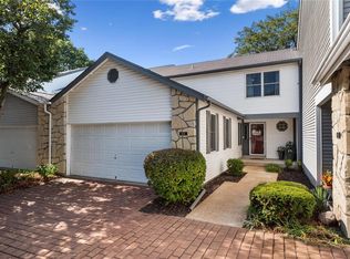 1523 Walpole Dr, Chesterfield, MO