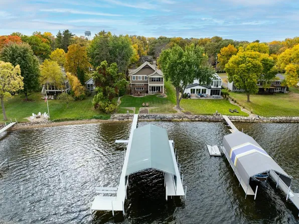 2172 Shadywood Rd, Wayzata, MN 55391