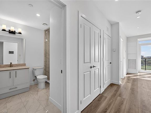 3rd image of 461 Green Rd #709