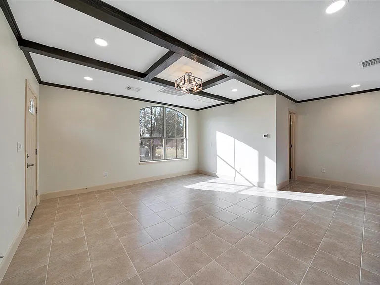 170 Stephen F Austin Blvd — Photo 12