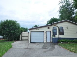 939 Elm St, Lomira, WI 53048