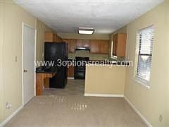 4th image of 16 Briar Gate Ct