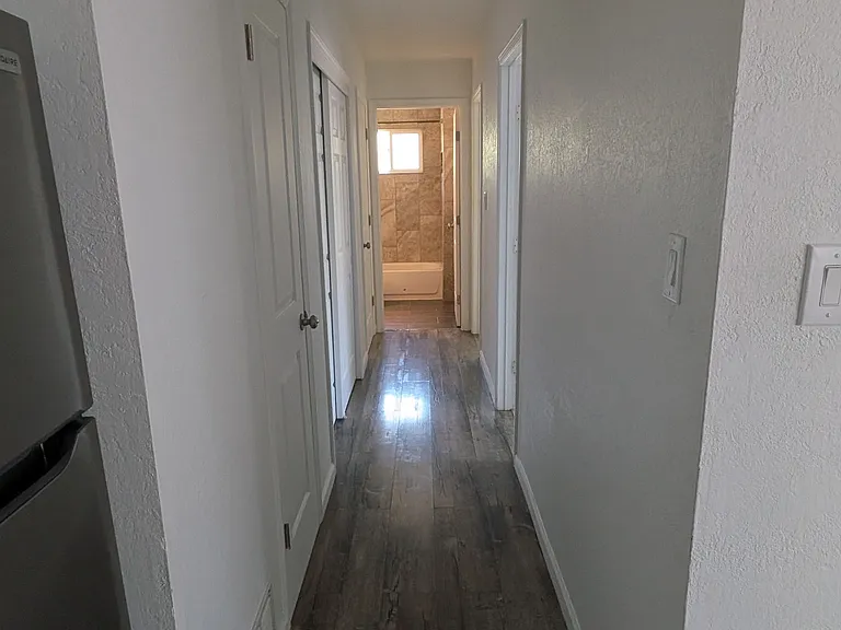 10143 De Soto Way — Photo 9