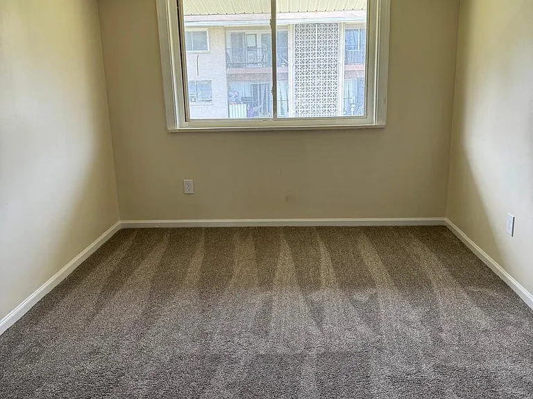 5460 85th Ave #202 — Photo 3